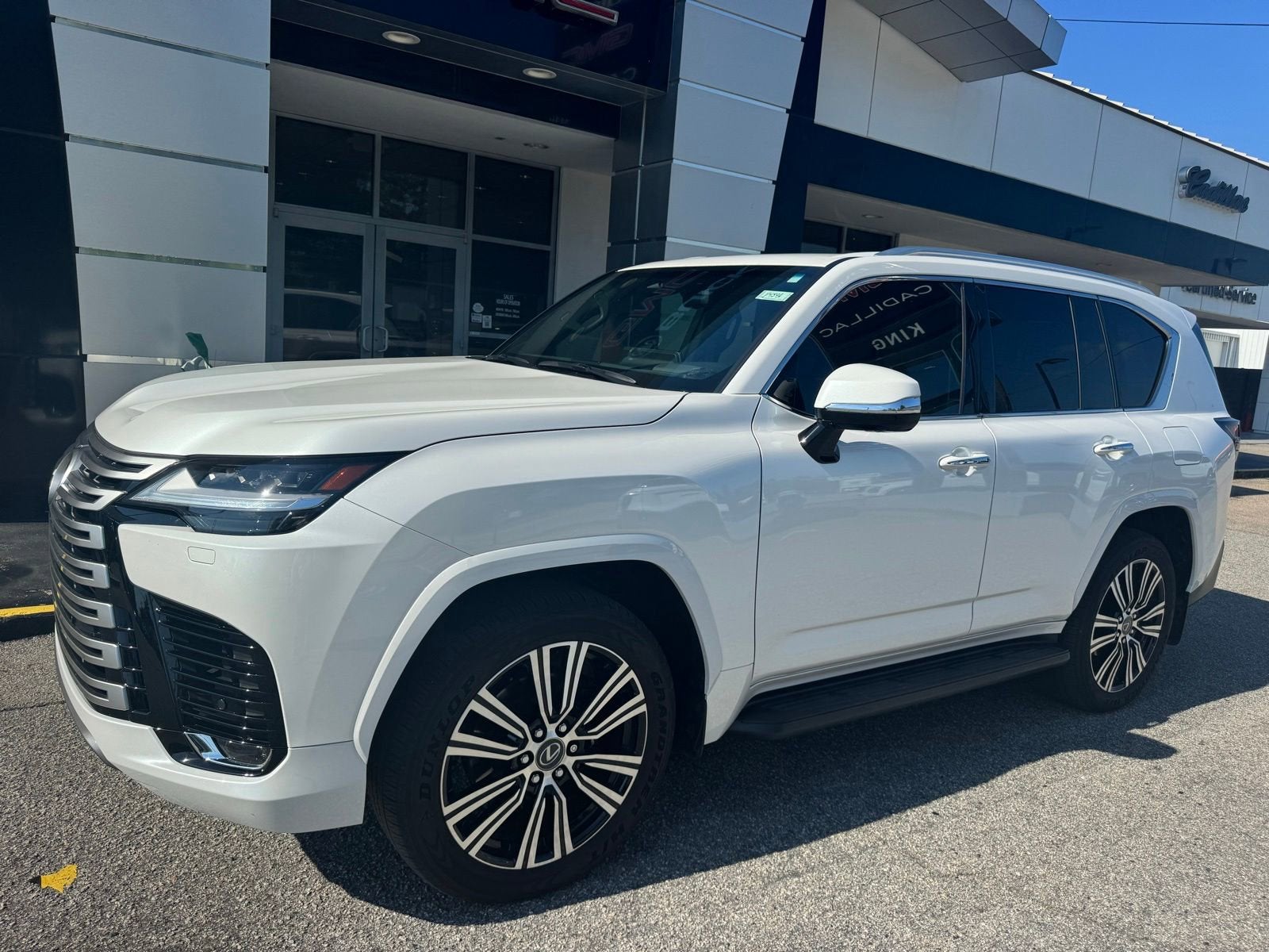 2025 Lexus LX LX 600 Luxury
