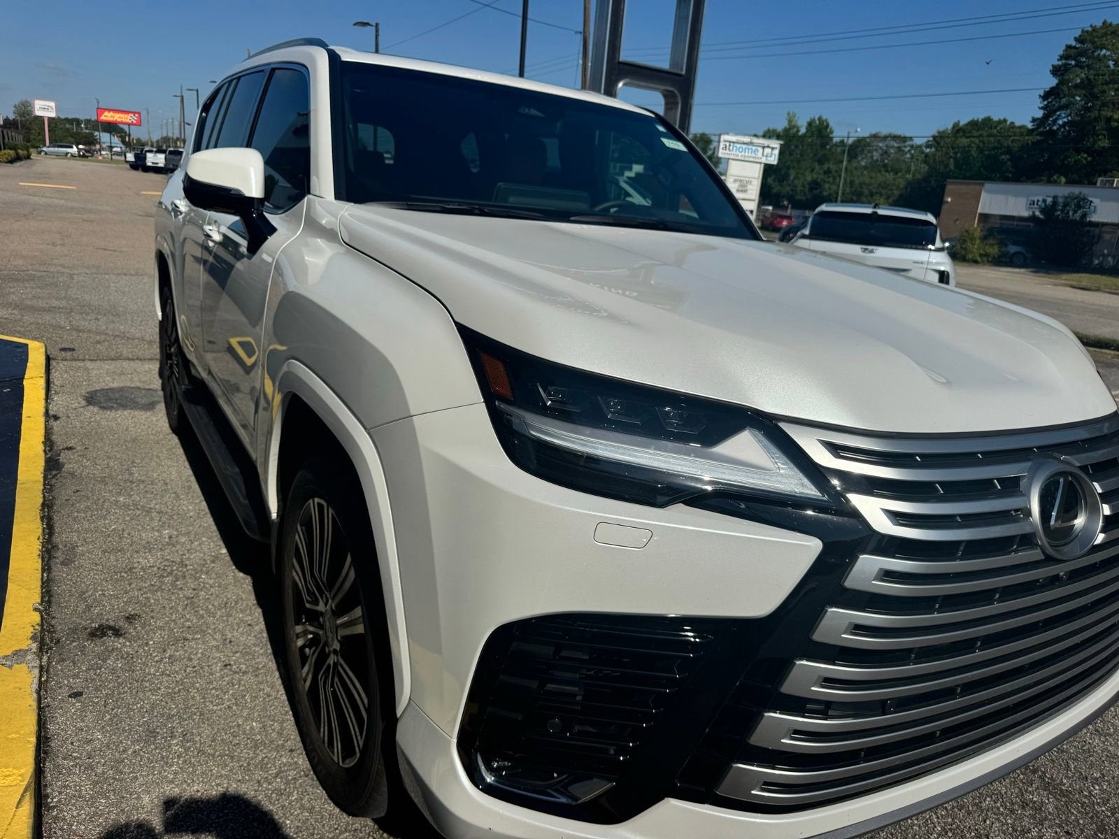 2025 Lexus LX LX 600 Luxury
