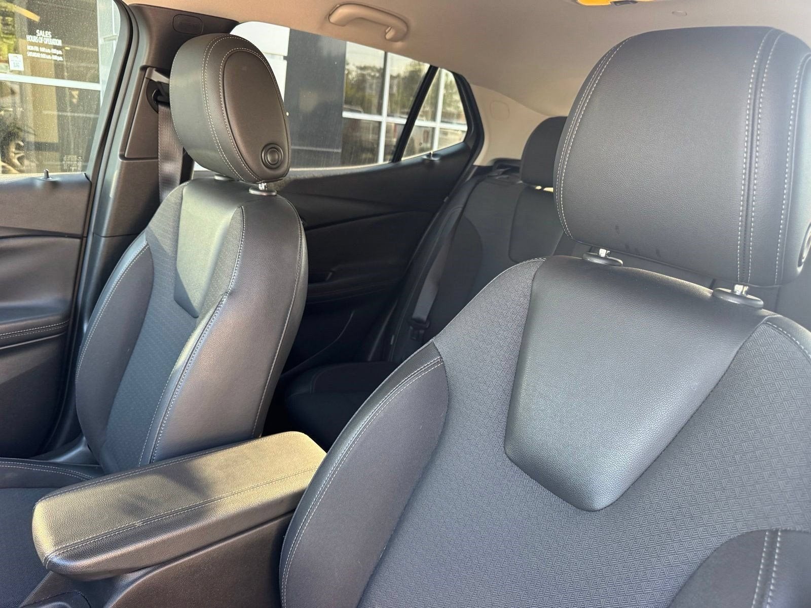 2020 Buick Encore GX Select