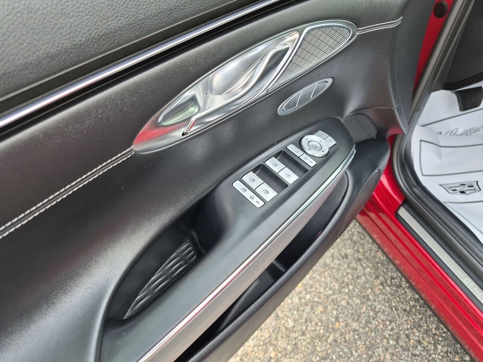 2023 Genesis GV70 2.5T AWD