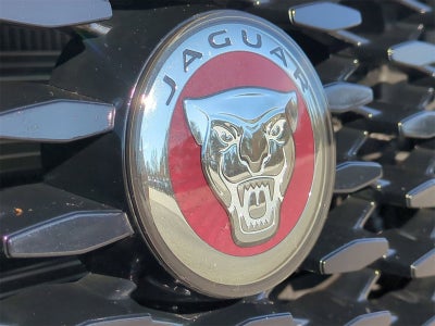 2022 Jaguar F-PACE SVR